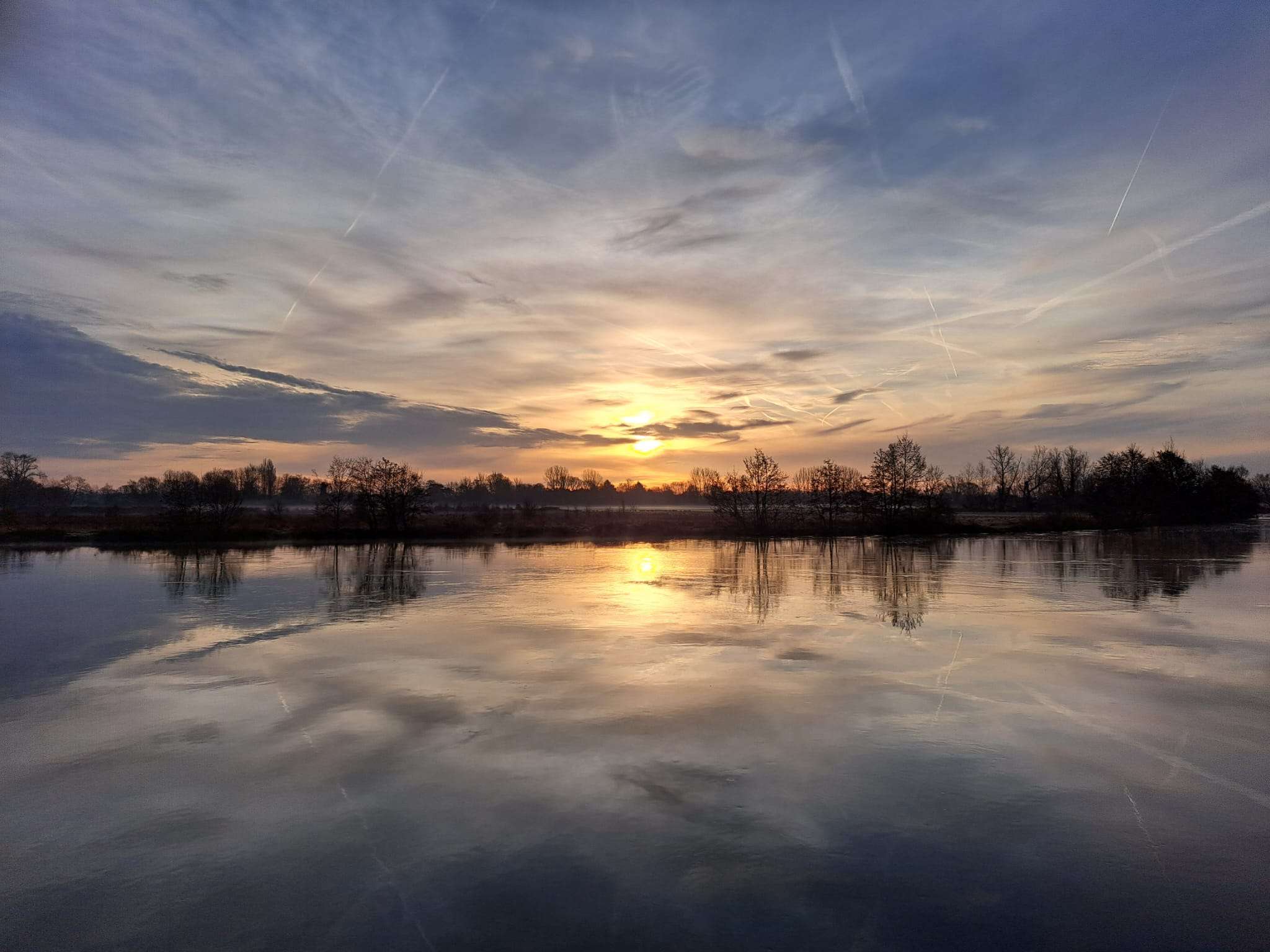 River thames at shiplake