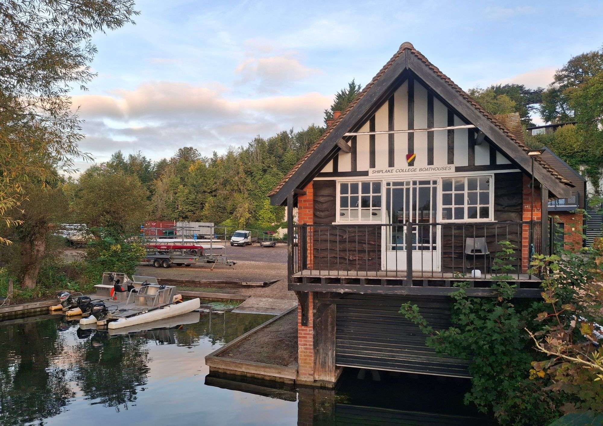 Shiplake Collecge Harbour